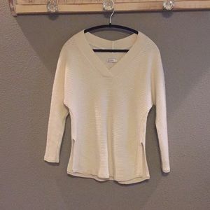 Vince -S wool and cashmere vneck sweater